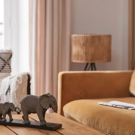 Maisons Du Monde & - Hotel 4*