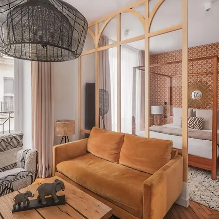 ホテル Maisons Du Monde & - ナント