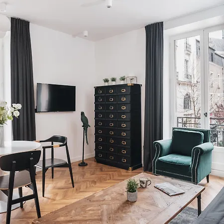 Maisons Du Monde & - Hotel 4*