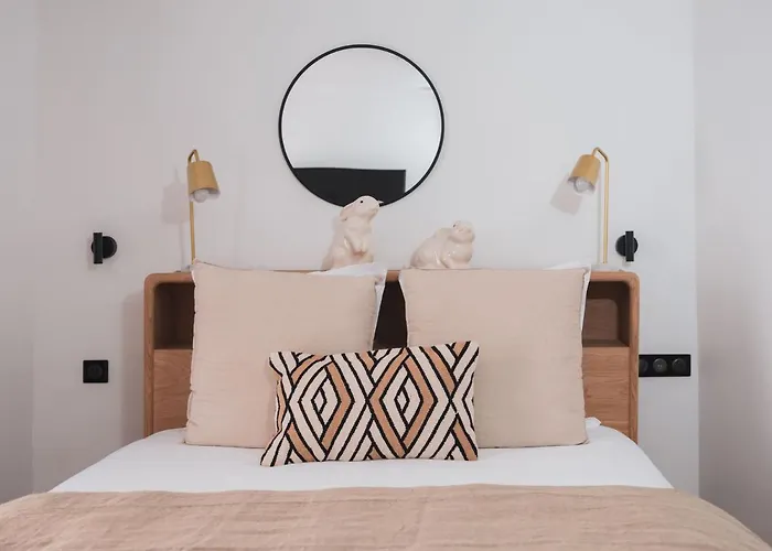 Maisons Du Monde & -