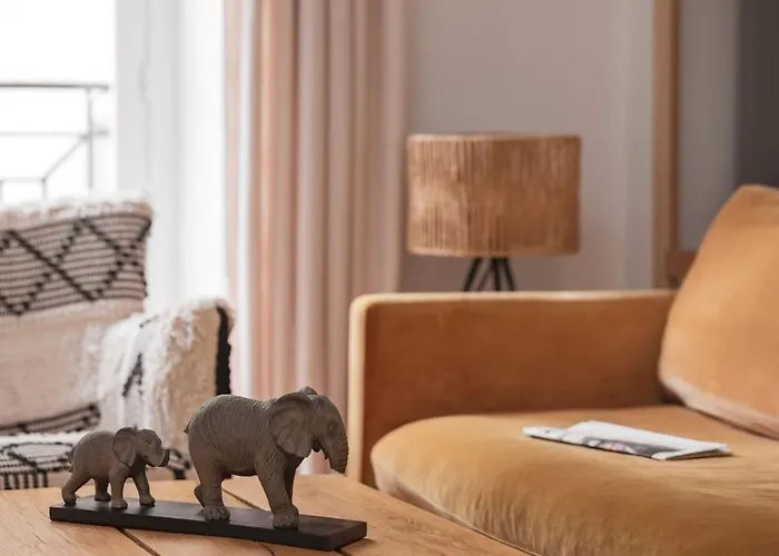 Maisons Du Monde & - Hotel 4*