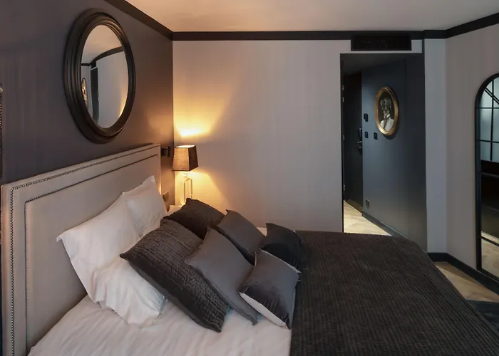 Hotel Maisons Du Monde & - 4*