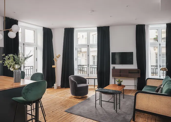 Maisons Du Monde & - 4* Nantes