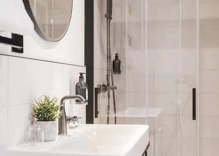 Hotel Maisons Du Monde & -